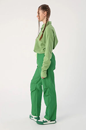 Yeşil-Paraşüt Kumaş Pile Detaylı Paçası Büzgülü Pantolon