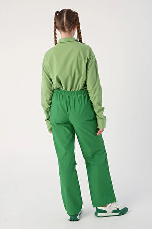 Yeşil-Paraşüt Kumaş Pile Detaylı Paçası Büzgülü Pantolon