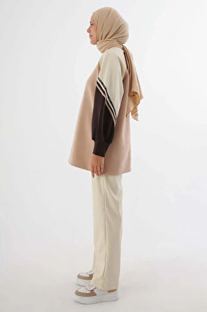 Bej-Şardonlu Deri Garnili Şeritli Sweatshirt