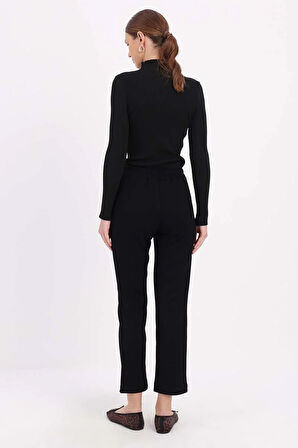 Siyah-Rahat Kalıp Dar Paça Pantolon