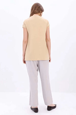 Bej-Pamuklu Püskül Detaylı Kısa Kollu T-Shirt