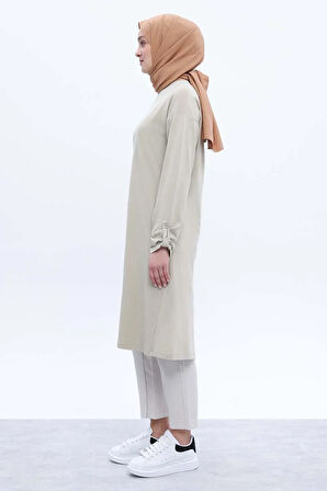 Defne-Pamuklu Arkadan Yırtmaçlı Apoletli Tunik