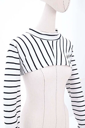 Ekru-Siyah-Pamuklu Parmak Detaylı Çizgili Uzun Kollu Crop İçlik