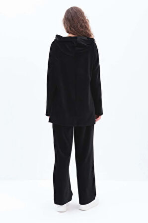 Siyah-KAPÜŞONLU KANGURU CEPLİ PANTOLONLU TAKIM