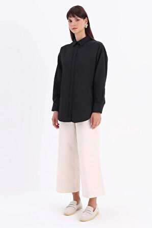 Siyah-ÖNDEN VE ARKADAN DÜĞMELİ GÖMLEK TUNİK