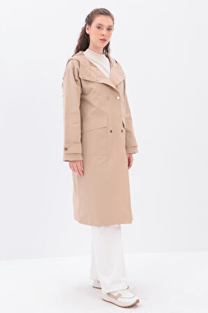 Bej-KAPÜŞONLU CEPLİ APOLETLİ TRENÇKOT