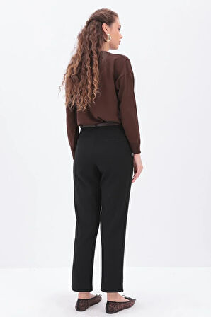 Siyah-Paçası Yırtmaçlı Havuç Pantolon