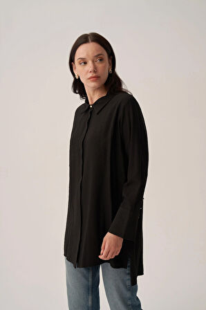 Siyah-Kırışık Efektli Şık Poplin Gömlek