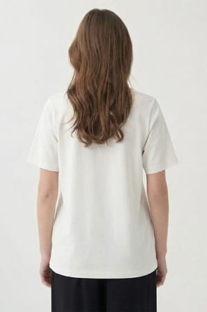 Ekru-Bisiklet Yaka Pamuklu T-Shirt