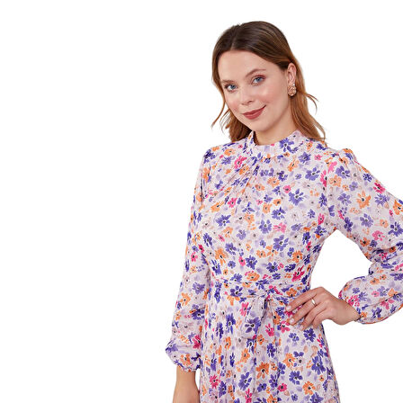 Kadın Astarlı Çiçek Desenli Belden Kuşaklı Elbise