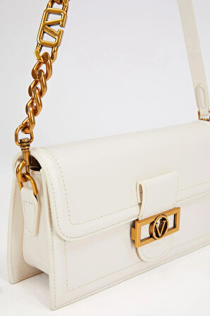 Kapaklı Logo ve Zincir Detaylı Kadın Şık Omuz Çantası LV930239 Beyaz
