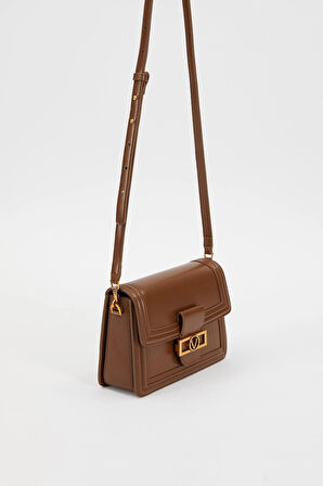 Kapaklı Logo ve Zincir Detaylı Kadın Şık Omuz Çantası LV930240 Koyu Kahve