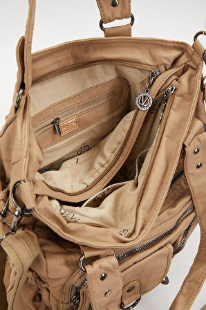 Krem Çepçik Detaylı Omuz Çantası