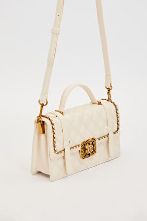 Krem Kemer Detaylı Omuz Çantası