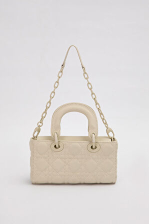 Krem Zincir Aksesuarlı Kapitone El Çantası