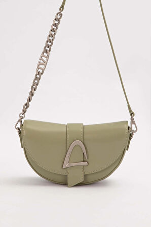 Asimetrik Tasarım, Zincir Ve Logo Detaylı Şık Kadın Omuz Çantası 930373 Yeşil