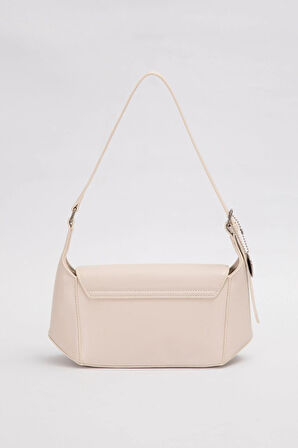 Krem Kalp Aksesuar Detaylı Omuz Çantası