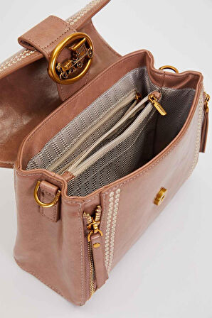 Otantik Fayton Metal Logo ve Nakış Detaylı Orta Boy Kadın El ve Omuz Çantası LV930574 Haki