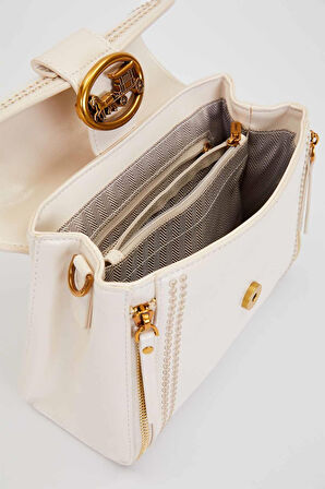 Otantik Fayton Metal Logo ve Nakış Detaylı Orta Boy Kadın El ve Omuz Çantası LV930574 Krem