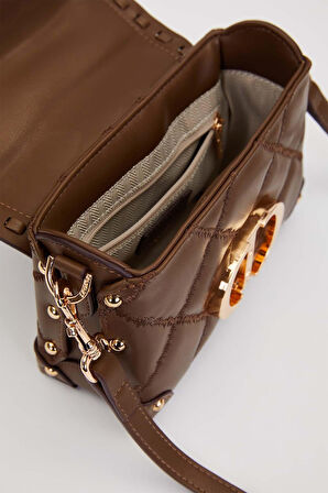 Kapitone Nakış, Zincir Örgü ve Metal Zımba Detaylı Küçük Boy Kadın El ve Omuz Çantası LV930580 Kahve