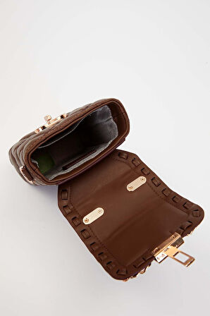 Kapitone Nakış ve Zincir Örgü Detaylı Şık Kadın Telefon Çantası El ve Omuz Kullanımlı LV930584 Kahve