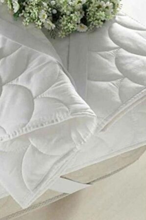 Kapitoneli Sıvı Geçirmez Ped 180x200 Cm Çift Kişilik Alez