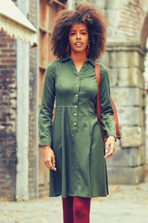 Düğmeli Uzun Kollu Diz Boyu Gömlek Elbise