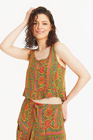 Kalın Askılı Crop Bluz