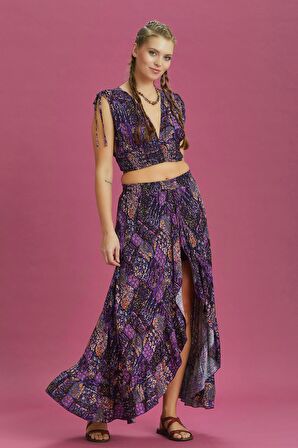 Derin Ön Yırtmaçlı Fırfırlı Desenli Çingene Etek