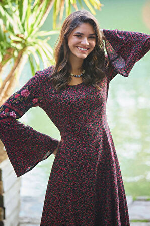 Siyah Defne Kayık Yaka Belden Bağlamalı İspanyol Kol Kadın Elbise