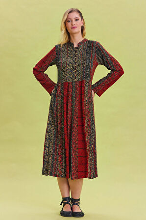 Bisiklet Yaka Düğme Detaylı Uzun Kolu Elbise