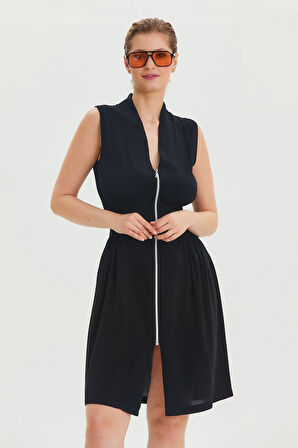 Dik Yaka Fermuar Detaylı Yazlık Elbise