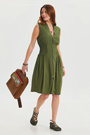 Dik Yaka Fermuar Detaylı Yazlık Elbise