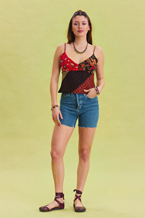 V Yaka İnce Askılı Yazlık Bluz