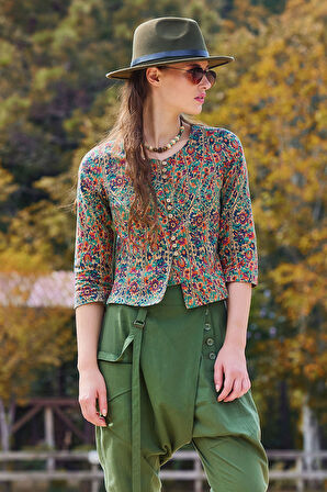 Bisiklet Yaka Yarım Kollu Düğme Detaylı Kışlık Bluz