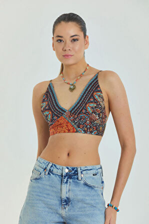 Bağcıklı Sırtı Açık Ayarlanabilir Crop Bluz