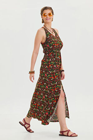 V Yaka Yırtmaçlı Günlük Elbise