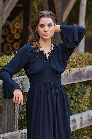 Yakası Lastikli İspanyol Kol Kışlık Elbise