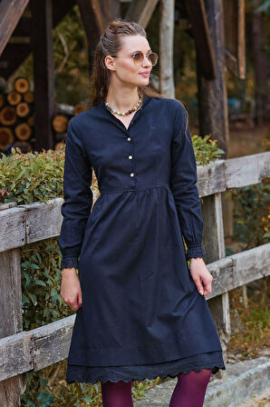 Hakim Yaka Beli Lastikli Dantelli Kışlık Elbise