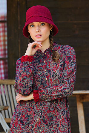 Düğme Detaylı Dantelli Uzun Kollu Elbise