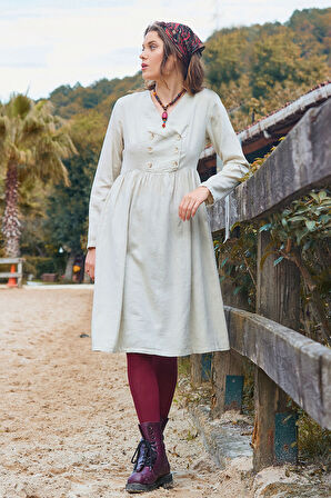 V Yaka Düğme Detaylı Fermuar Kapamalı Uzun Kollu Elbise