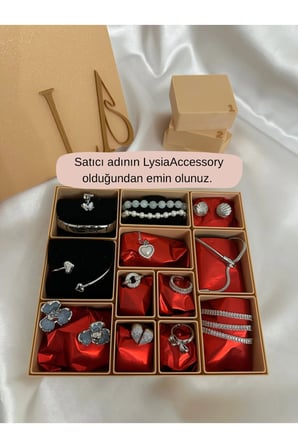 12’li Advent Calender Hediye Seti - 12 Adet Silver Renk Çelik Takı - Bej Renk Hediye Kutusu
