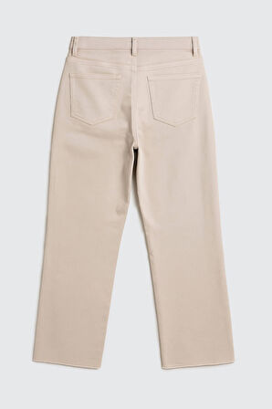 Kadın Yüksek Bel Paçası Püskül Detaylı Mom Fit Bej Jean Pantolon