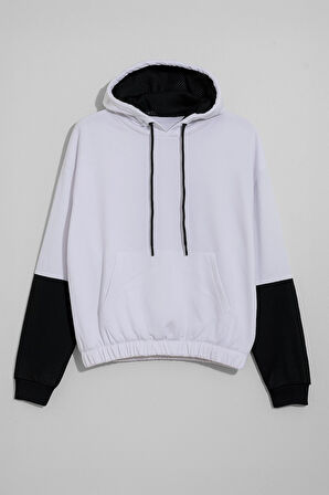 Kadın Kapüşonlu Cepli Siyah-Beyaz Crop Sweatshirt