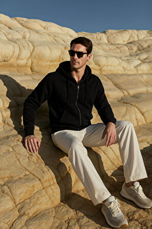 Erkek Fermuarlı Kapüşonlu Cepli Siyah Sweatshirt