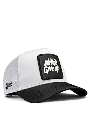  Never Give Up Logolu Siyah-Beyaz Trucker Şapka