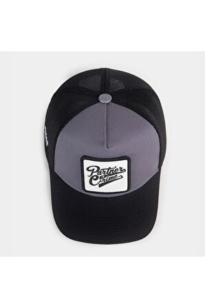  Partner In Crime Logolu Siyah-Gri Trucker Şapka