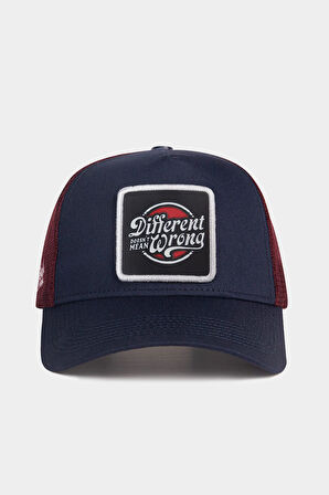  Different Wrong Logolu Lacivert-Bordo Trucker Şapka