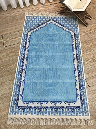 Açık Mavi Saçaklı Seccade (Lateks Taban) 75x125