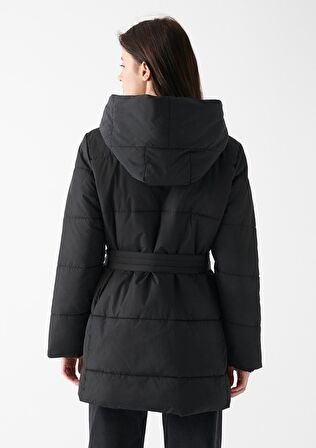 Mavi Kapüşonlu Siyah Parka 1110045-900